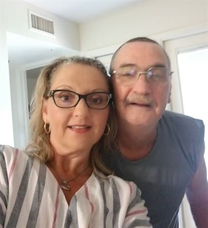 Russell Howard Self - Photo 9