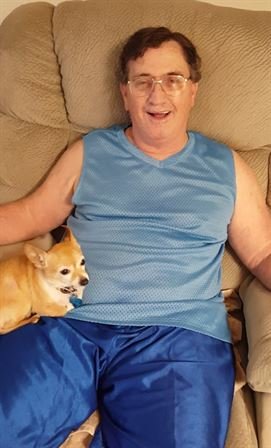 Russell Howard Self - Photo 26