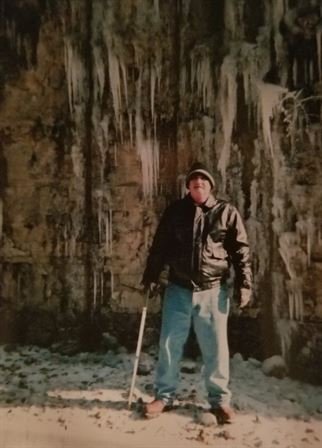 Russell Howard Self - Photo 45