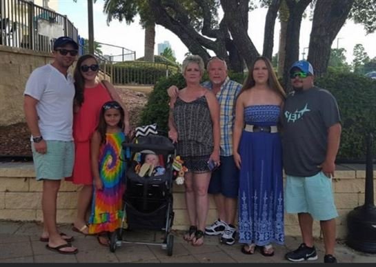 Elizabeth Nicole Sonnier - Photo 12