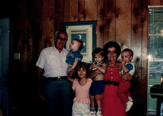 Elizabeth Nicole Sonnier - Photo 22