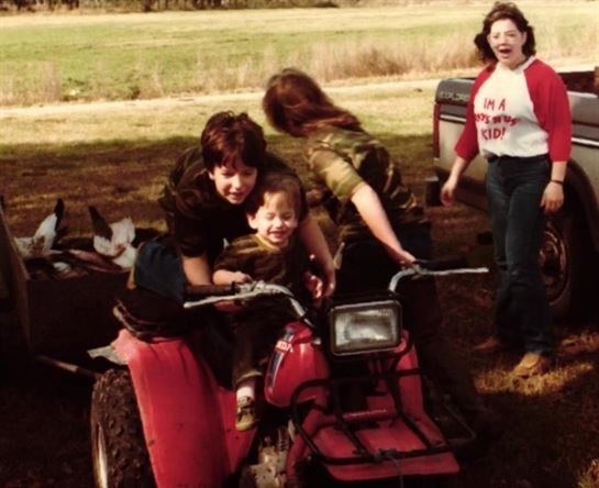 Kristie Lynn Sowell - Photo 6