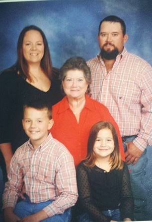 Kristie Lynn Sowell - Photo 57