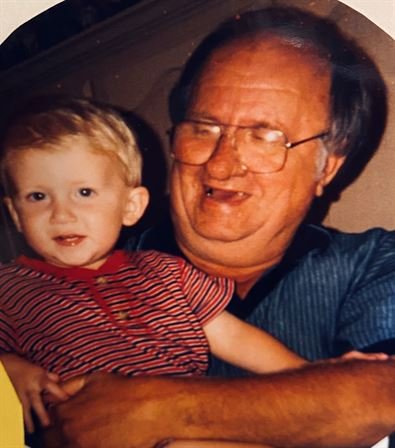 Benis Glen Lee - Photo 11