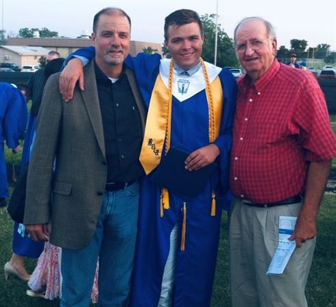 Benis Glen Lee - Photo 15