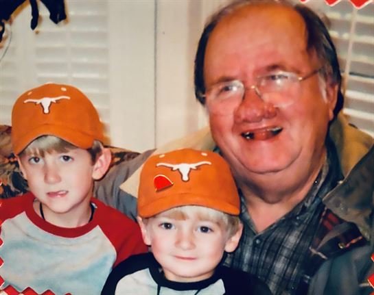 Benis Glen Lee - Photo 35