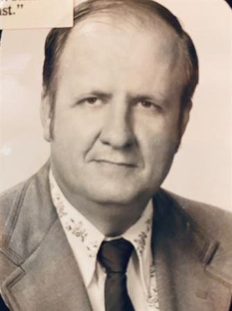 Benis Glen Lee - Photo 44