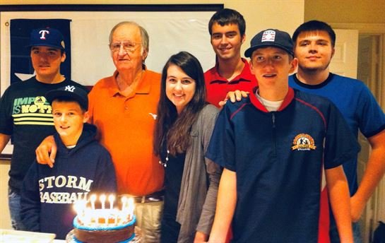 Benis Glen Lee - Photo 47