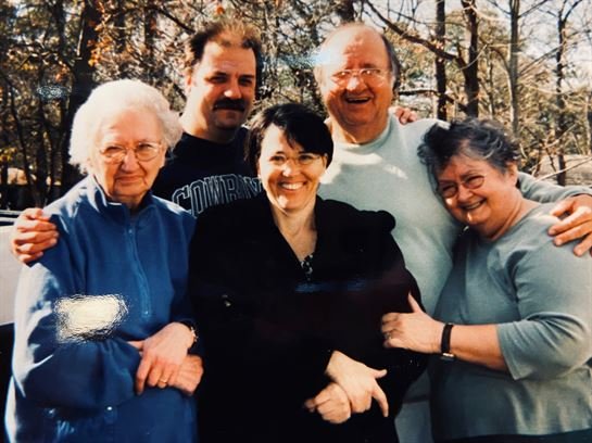 Benis Glen Lee - Photo 51