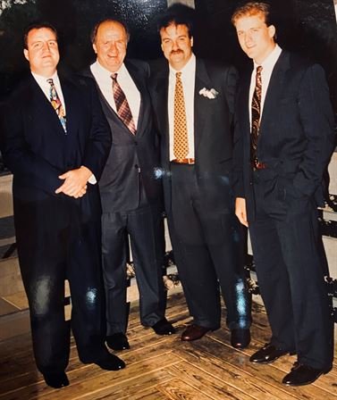 Benis Glen Lee - Photo 64