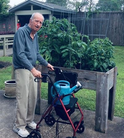 Benis Glen Lee - Photo 85