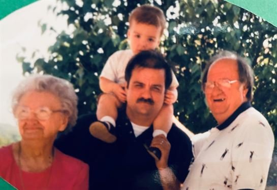 Benis Glen Lee - Photo 86