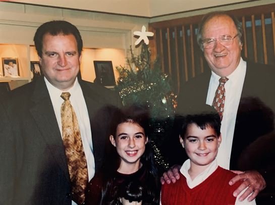 Benis Glen Lee - Photo 91