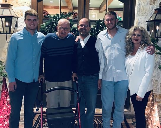 Benis Glen Lee - Photo 98