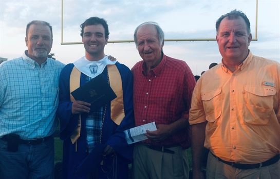 Benis Glen Lee - Photo 99