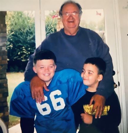 Benis Glen Lee - Photo 106