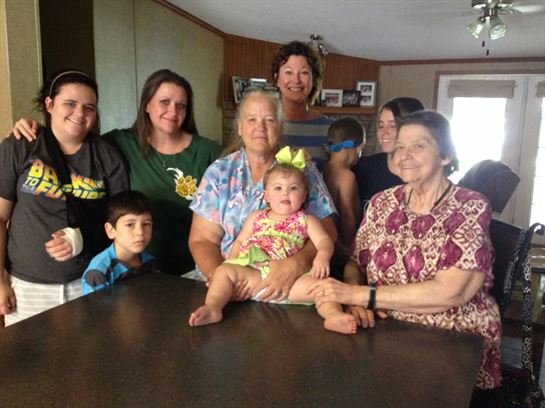 Joyce Mae Horn - Photo 122