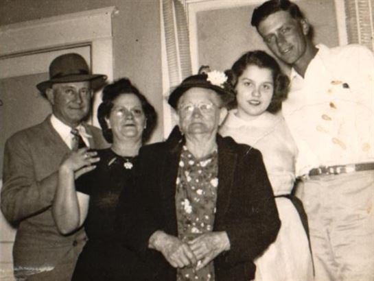 Joyce Mae Horn - Photo 123