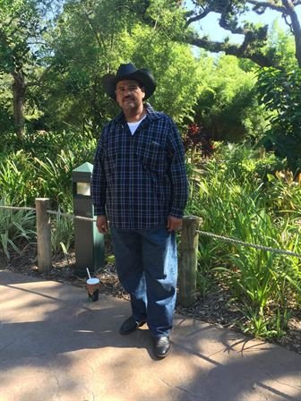 Robert Trejo Alonzo - Photo 11