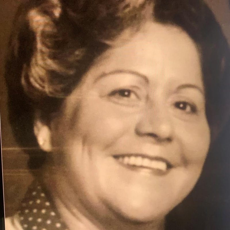 Juanita Barbre Banse - Photo 2