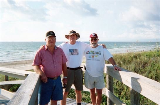 Berchman "Bert" Lee Reaves - Photo 2