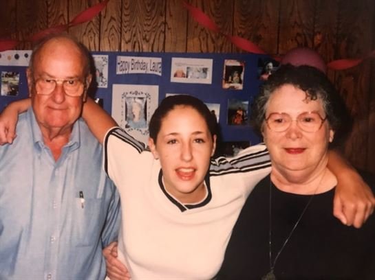 Laura Emily Willey - Photo 8