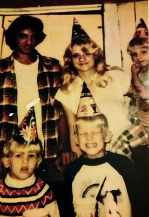 Sarah Ann Lawson - Photo 10