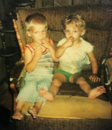 Sarah Ann Lawson - Photo 40