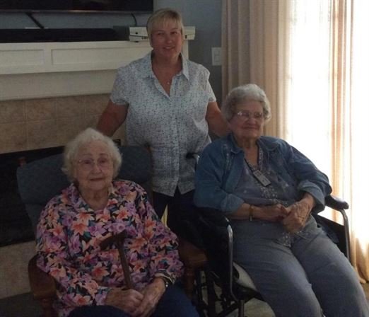 Helen Kossa Broussard - Photo 89