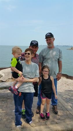 Mike Harold Adams - Photo 35