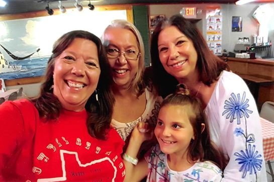 Leisa Lynn Hudson - Photo 4