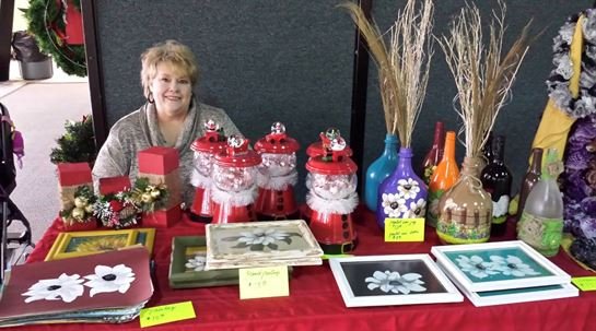 Pam Thomas - Photo 46