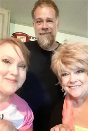 Pam Thomas - Photo 116