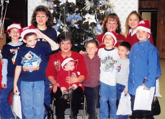 Kathryne "Kathy" Faye Devillier Walker - Photo 16