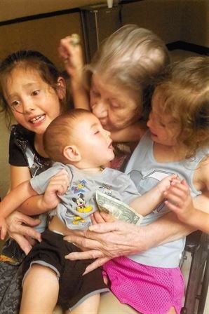 Delores "Aunt Dee" Fusilier - Photo 34