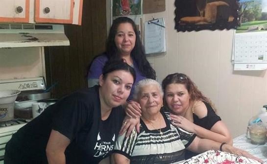 Isela Cardenas - Photo 85