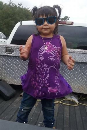 Isela Cardenas - Photo 145