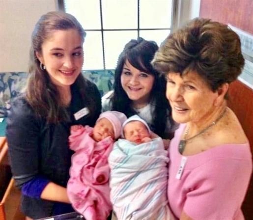 Winona B. Sanders - Photo 92