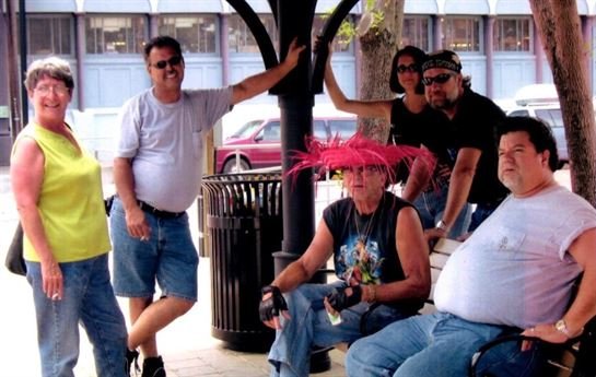 Ron R. Moreau - Photo 2