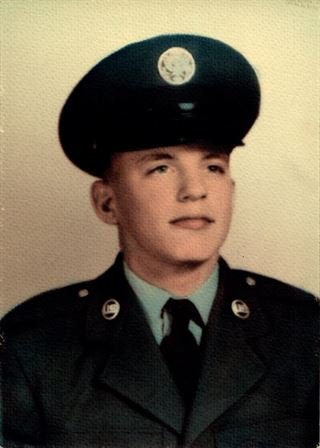 Ron R. Moreau - Photo 11