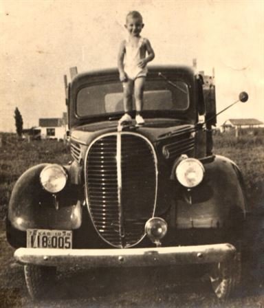 Ron R. Moreau - Photo 13