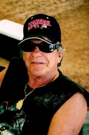 Ron R. Moreau - Photo 33