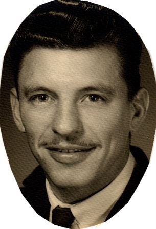 Ron R. Moreau - Photo 50