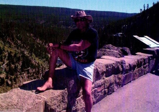 Ron R. Moreau - Photo 67