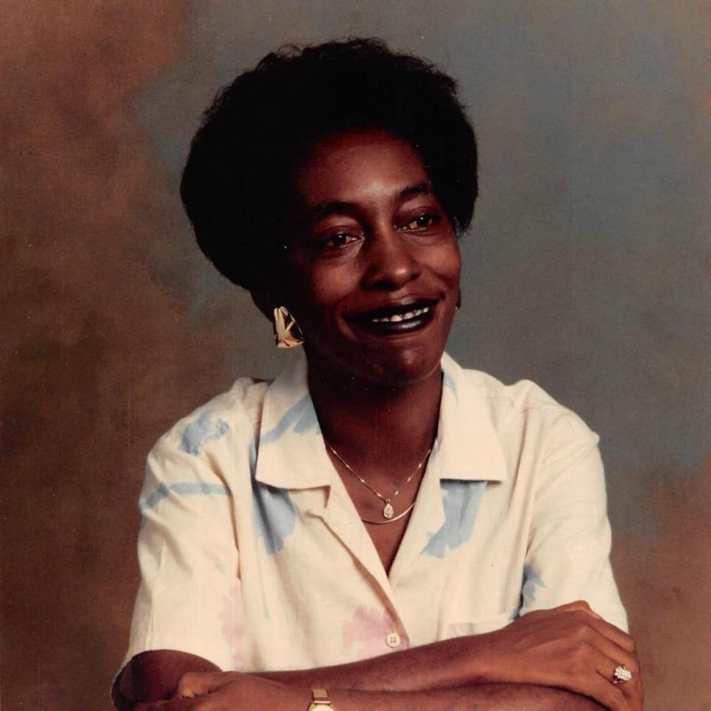 Flora "Steen" Jacobs - Photo 2