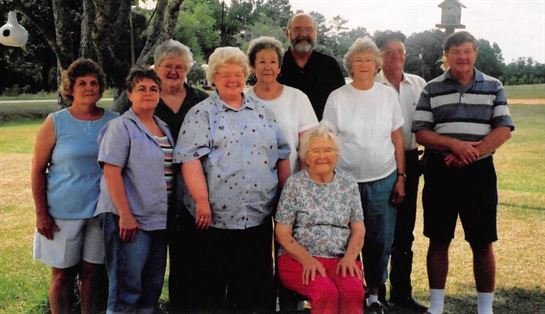 Linda Peet - Photo 5