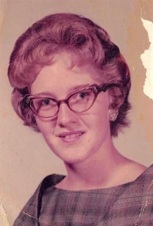 Linda Peet - Photo 7