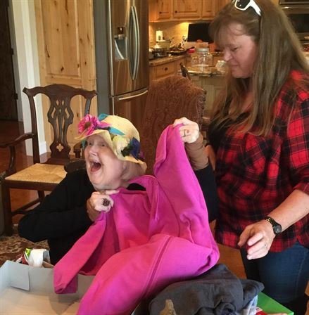 Linda Peet - Photo 13