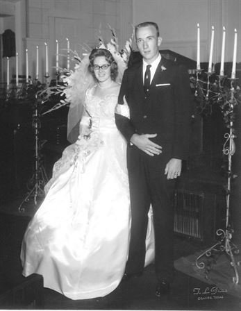 Linda Peet - Photo 43