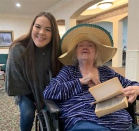 Linda Peet - Photo 44